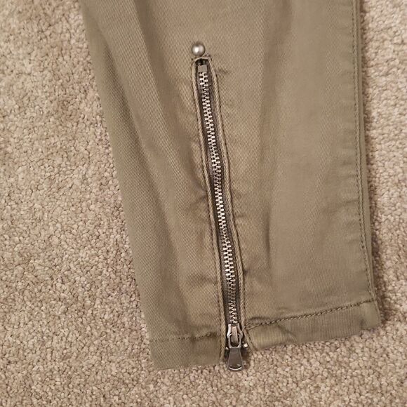 Blank NYC The Reade Crop Olive Green Crop Skinny Jeans Cargo Pockets Size 29/8 - Picture 8 of 11